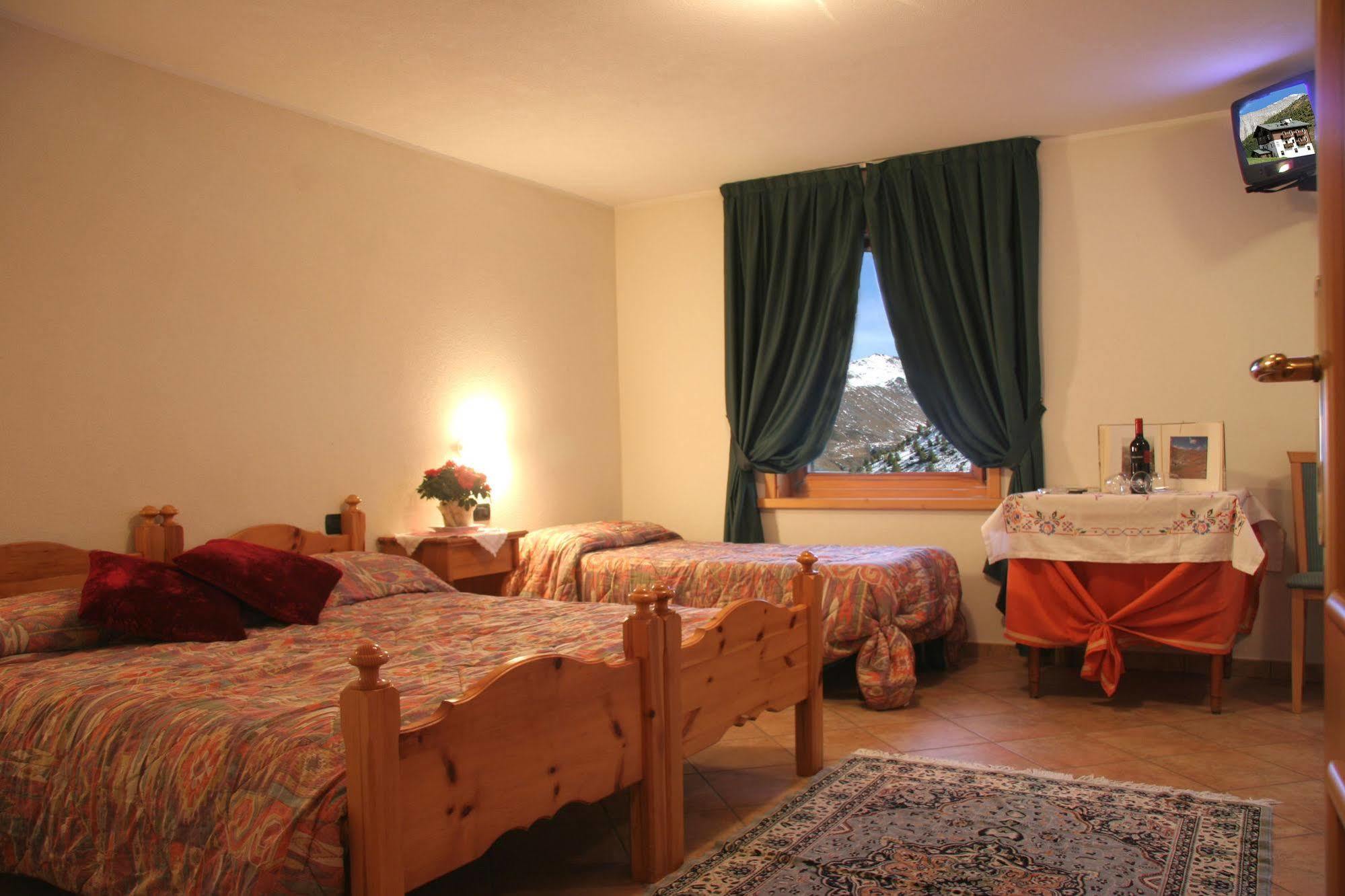 Hotel La Colombina Livigno Dış mekan fotoğraf